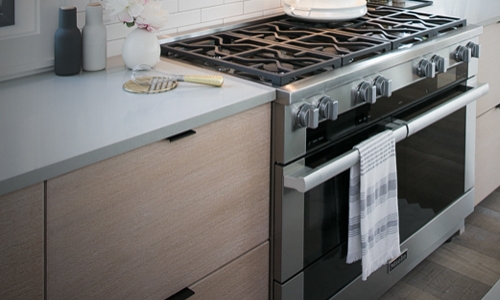 Why You Should Consider Upgrading to Quartz or Granite Countertops